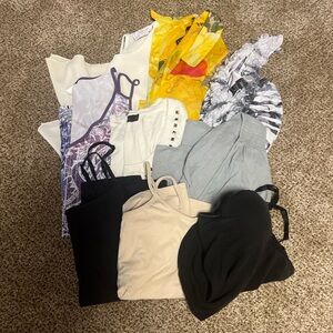 Women Sleeveless Top Bundle Medium - 9 Items